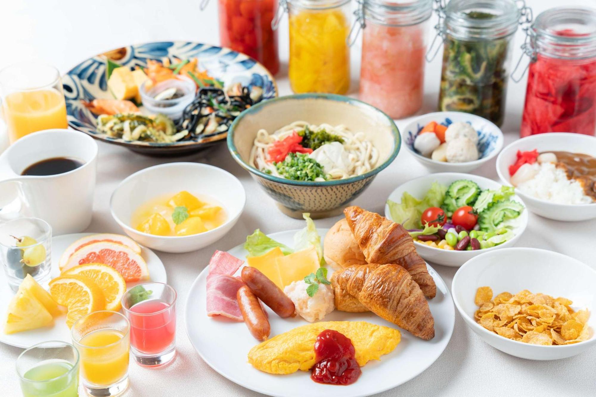 Doubletree By Hilton Naha Hotel Ngoại thất bức ảnh