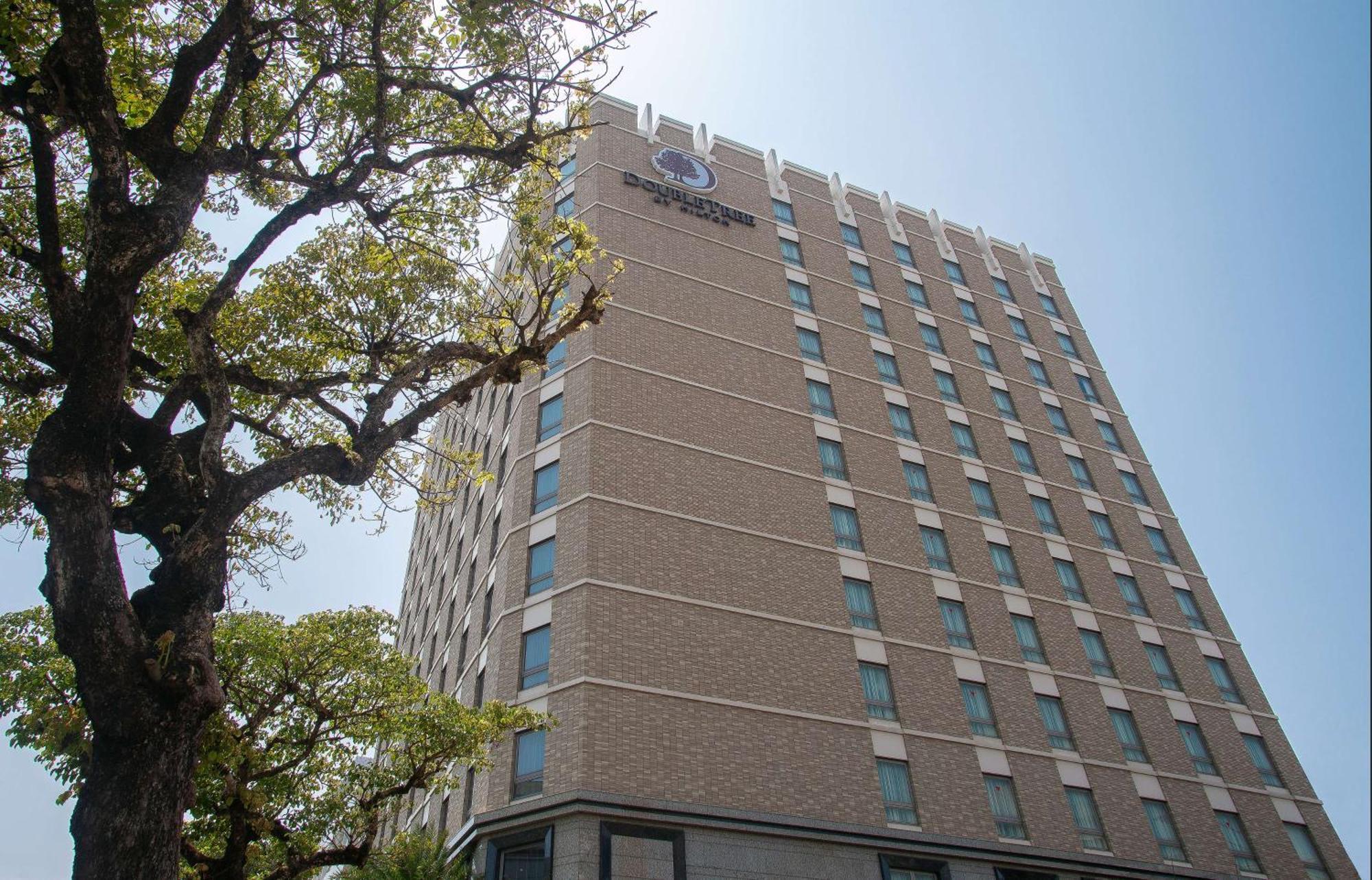 Doubletree By Hilton Naha Hotel Ngoại thất bức ảnh