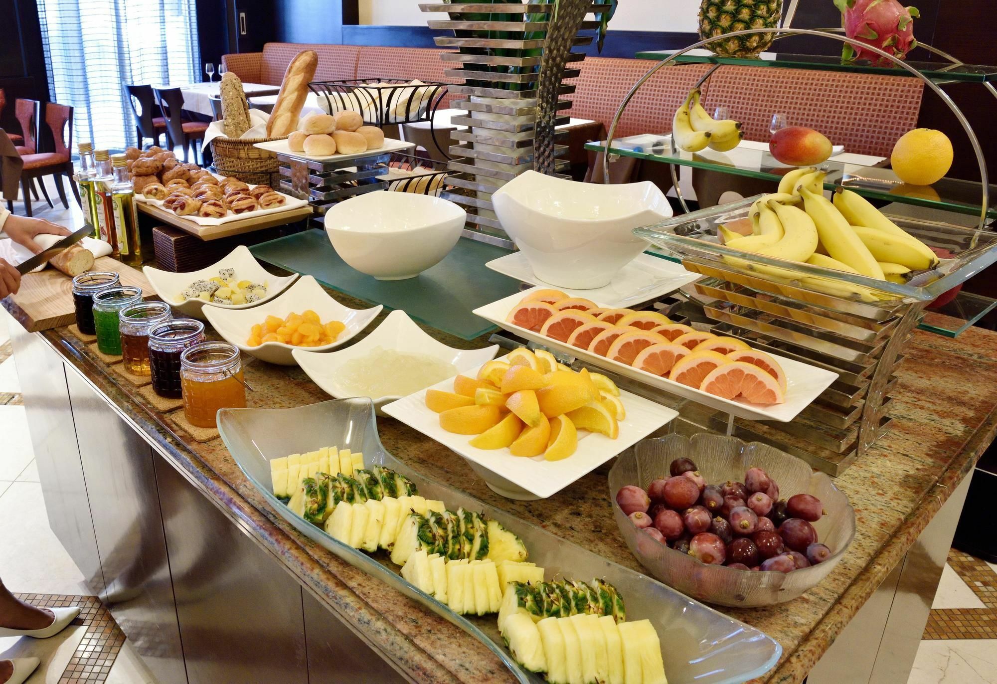 Doubletree By Hilton Naha Hotel Ngoại thất bức ảnh